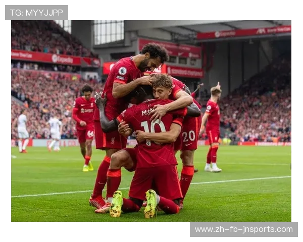 利物浦英超客场球衣历史与设计变革