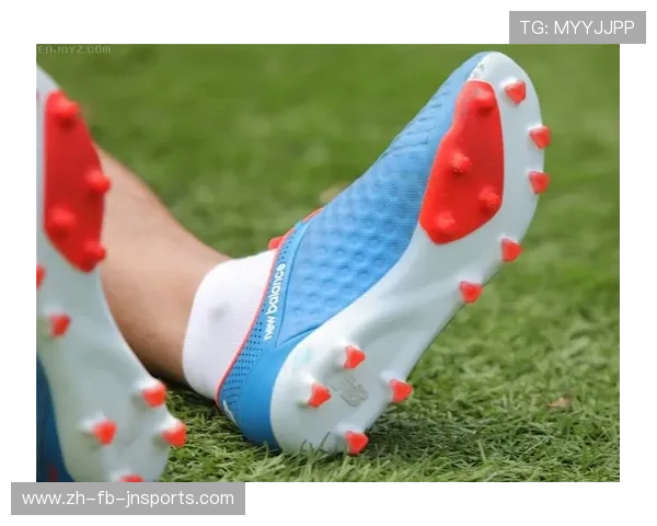 英超联赛中足球鞋鞋钉的类型及使用特点